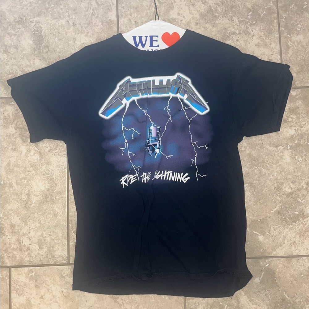Metallica “ride the lightning” shirt